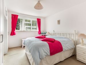 Photo 19- click for photo gallery